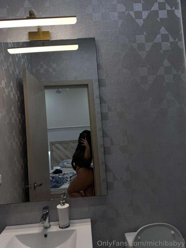 Quickie before we go? 🌸