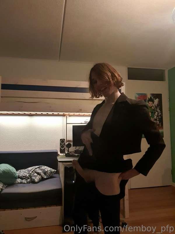 femboy_pfp image #10