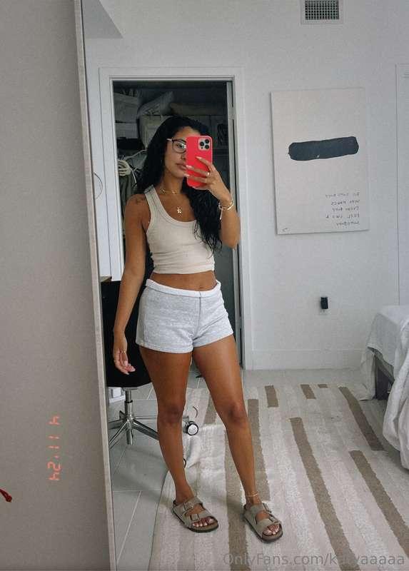 Tell me about your favorite comfy clothes and I'll tell you ..
