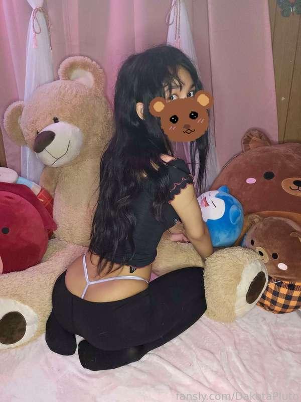 I have so many g-strings to show you. Do you like whaletails, daddy?  


#fyp #petite #cute #teen #biracial #ass #skinny #tiny #whaletail