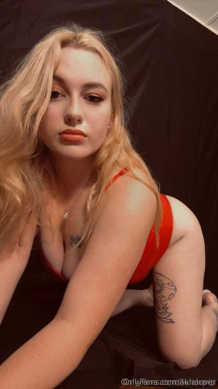 Houston babe @akharper is such a dream🥰 Pretty eyes, gorgeou..