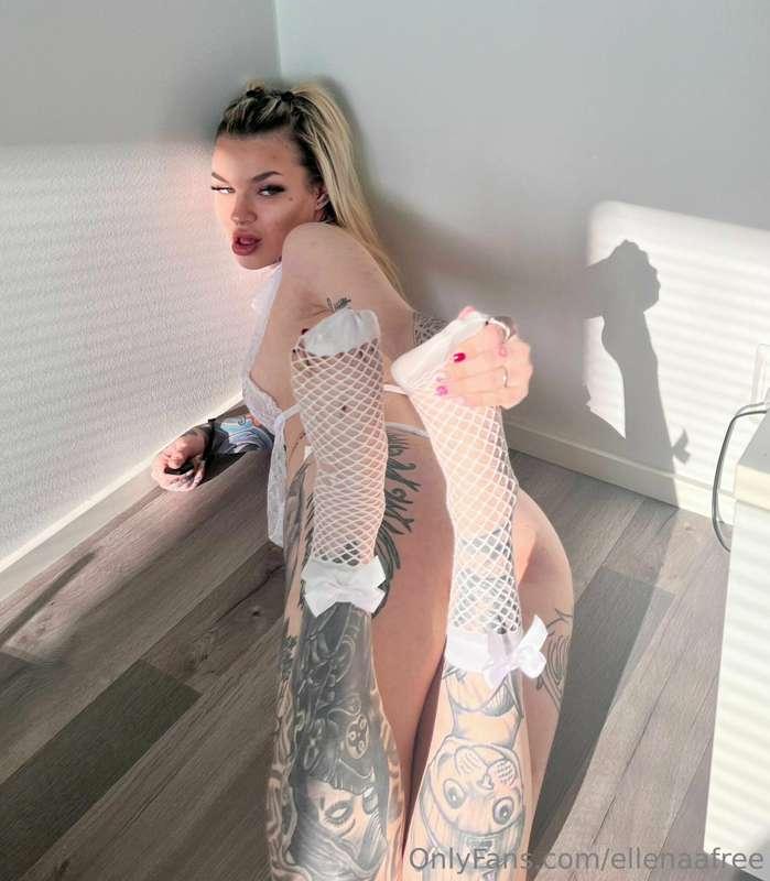 ellenaafree image #3