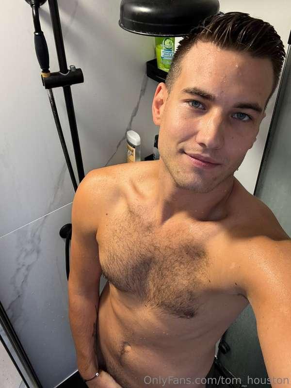 Care to join me in the shower or heat things up first? 🥵😈