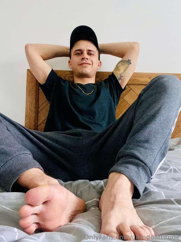 This is just a sneak peak of the foot video I’m gonna be fil..