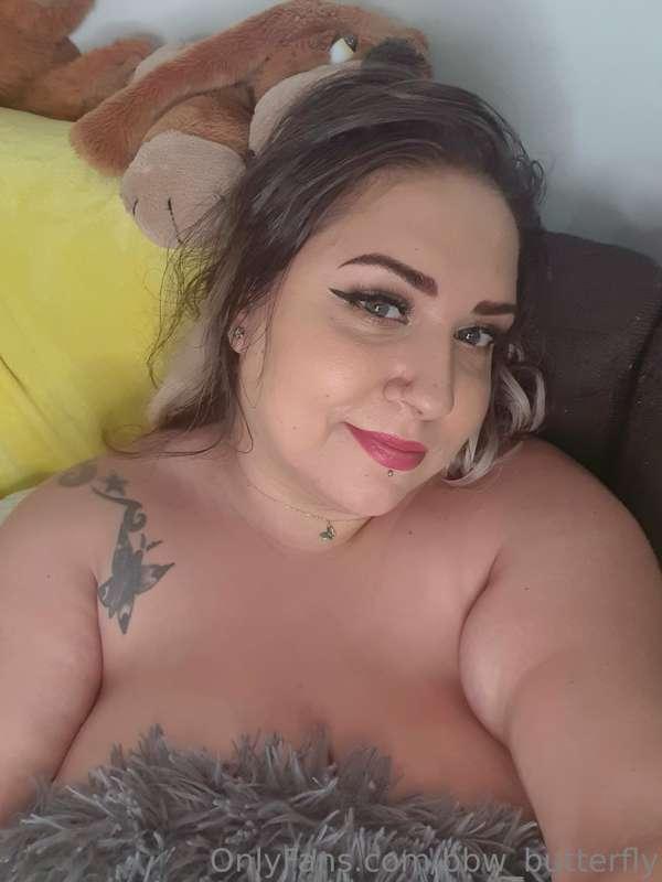 How's your weekend going baby?