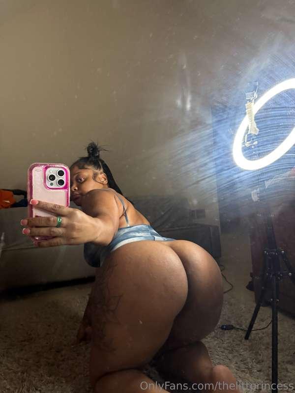 Late Night Vibesss 👅😍😍😍😍💙