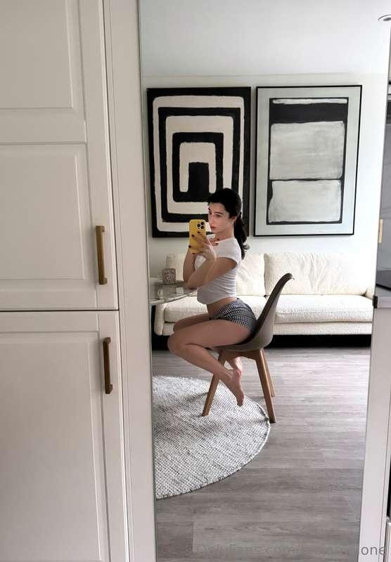 me or a morning coffee for breakfast?☕ 