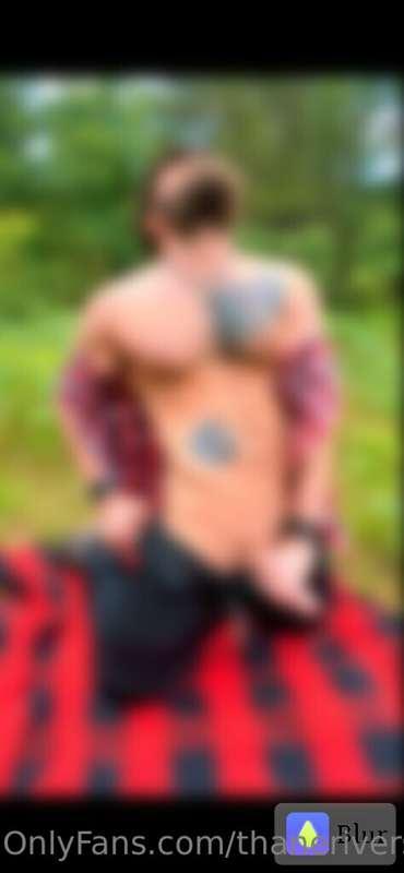 I love taking my clothes off and my cock out when I’m outsid..