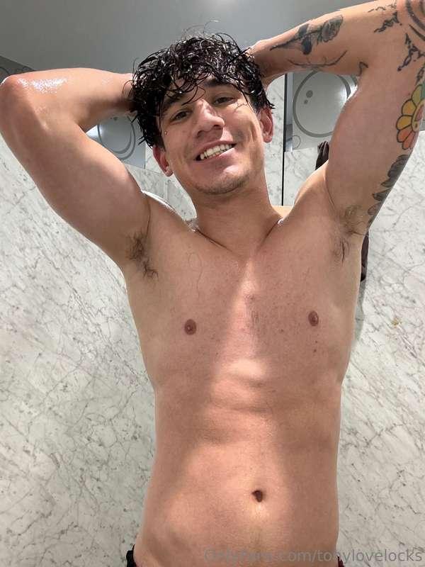 We should always start the day like this 💦