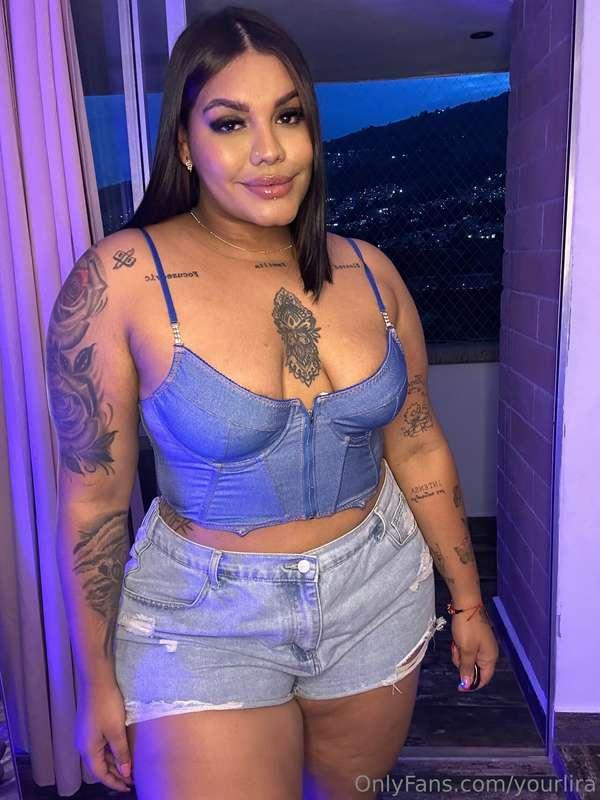 Just a little bit of sugar to quench your thirst. 😘