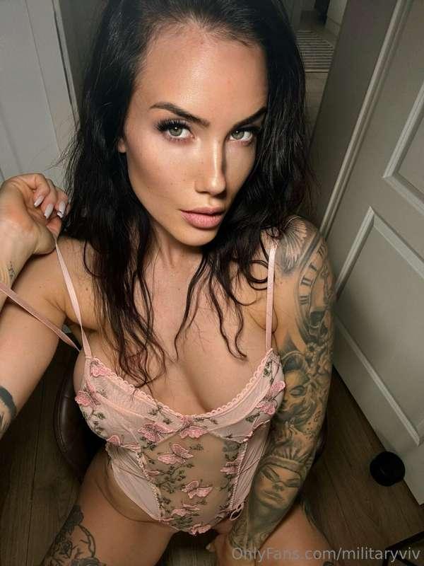 Babe, let me know your desire. I wanna spoil u 😍