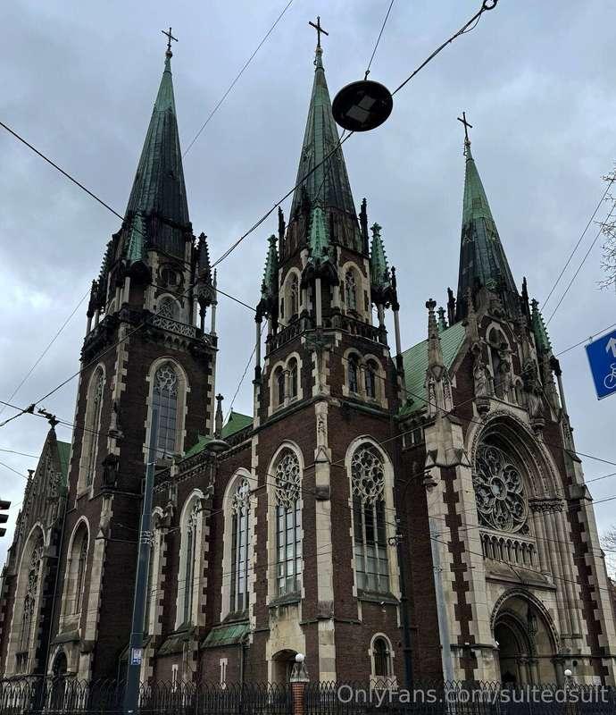 my friend and i recently took a trip to the nearby city and ..