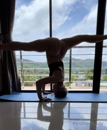 You want to find out exactly how flexible I can be? I can te..