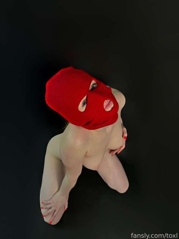 toxl image #1