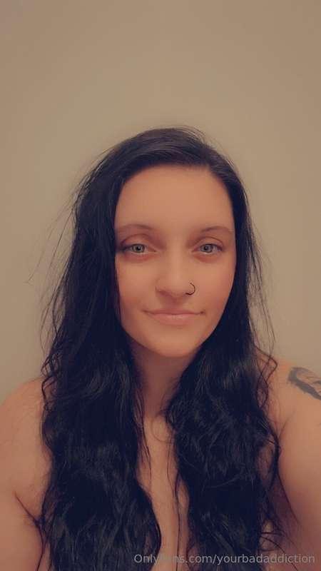 The look in a woman eyes can make a whole mood change 😘