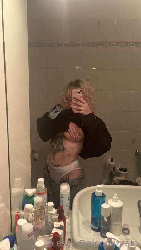 A un bagno dal diventare una sirena 🙈