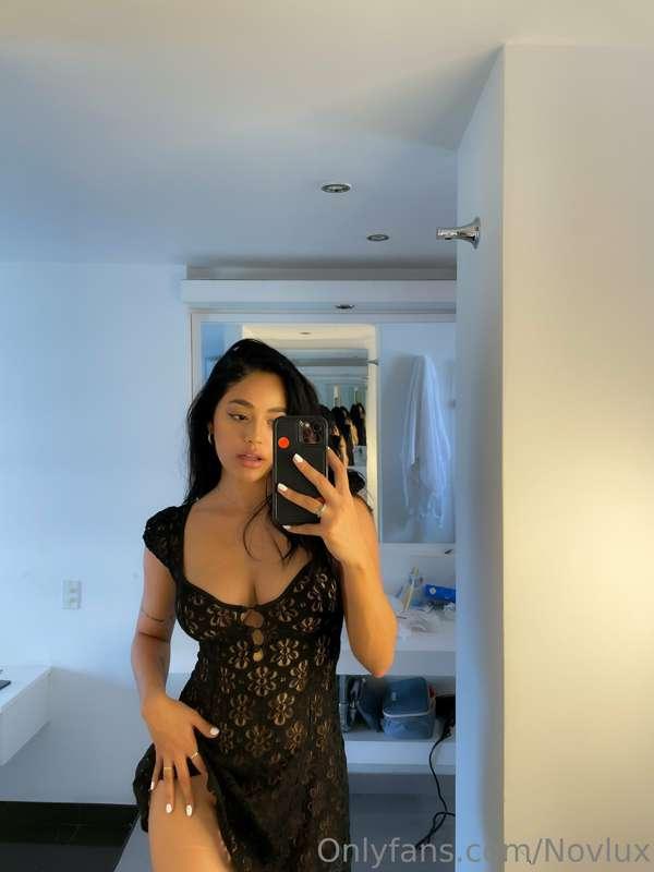 Not wearing undies today 👀