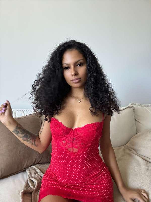 First to tip $20 and gets🎇 $500 worth of Sex Tapes!🎇 $500 wo..