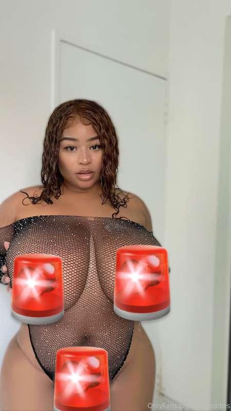 Uncensored here @taste-kimtiddies 💦😛
