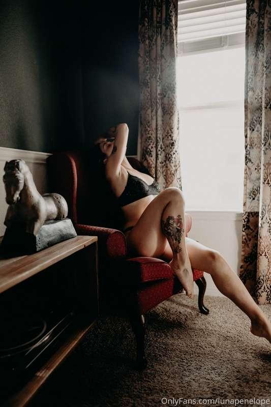 lunapenelope image #2