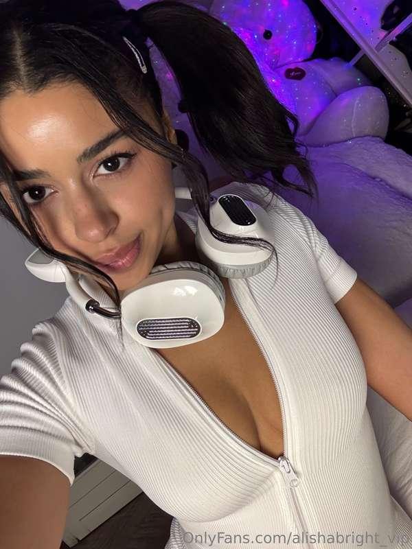 Every day is a chance to create something new and amazing 🌟 ..