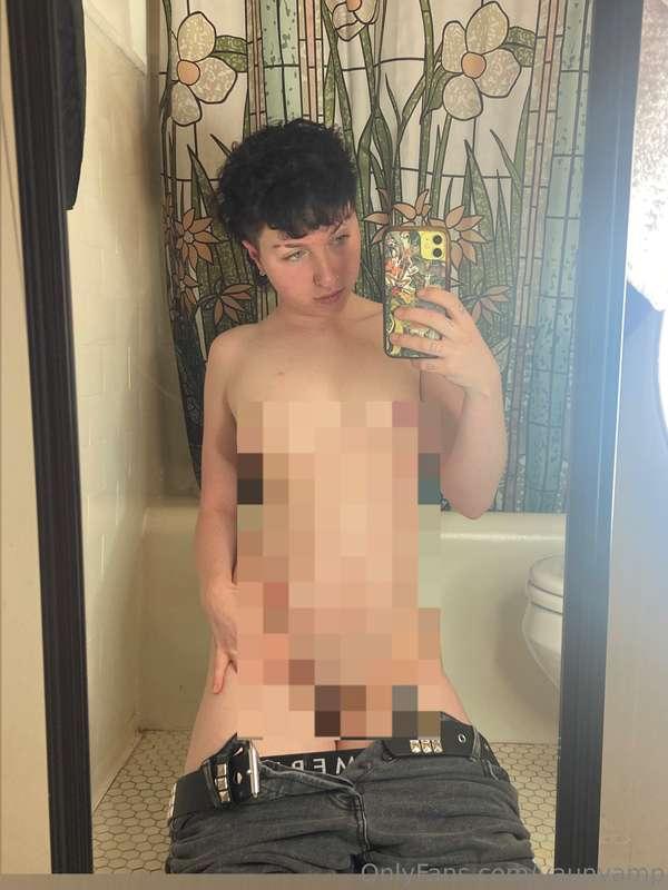 I luv taking mirror pics😘🥰