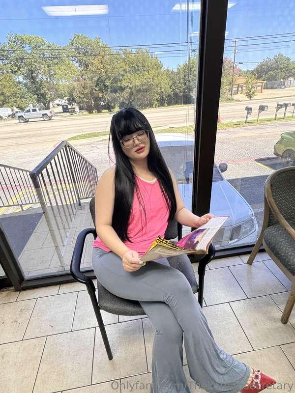 thekoreansecretary image #1