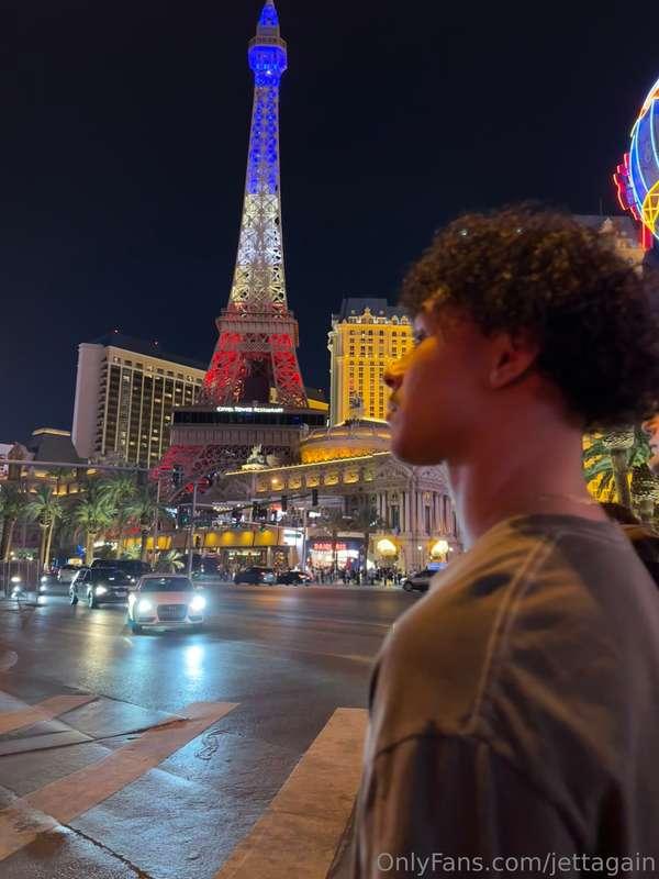 Here’s a cute lil snippet of over an hour worth of content I..