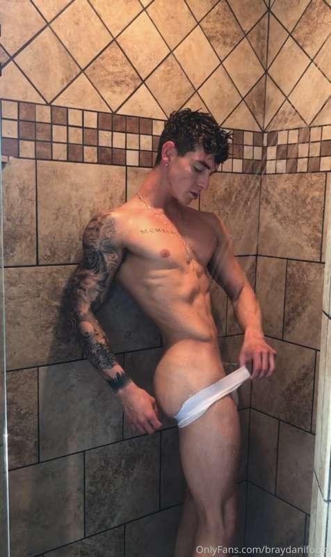 Don’t forget to grab my $3 sale today for those who are abou..