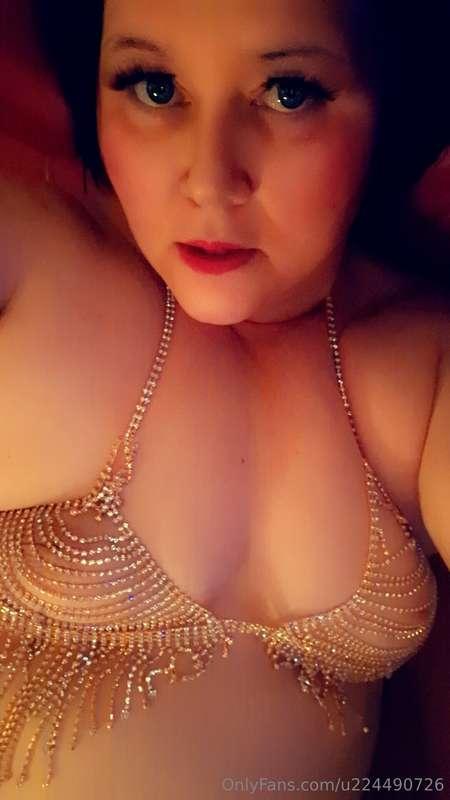 Do u like my sparkling bra baby? X
