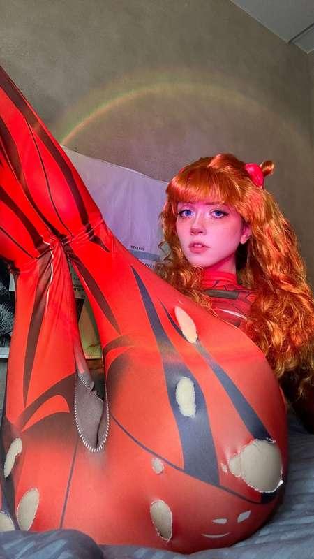 my new asuka langley cosplay:3, i hope you like it, i tried my best, thank you all for the stream, it was really interesting and very sexy&lt;3
#fyp #asuka #lasuksangley #evangelion #cosplay #anime #skinny #egirl #smalltits #small #cute #young #redhead #petite 