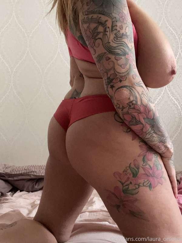 Boobs with ass..🍒🍑