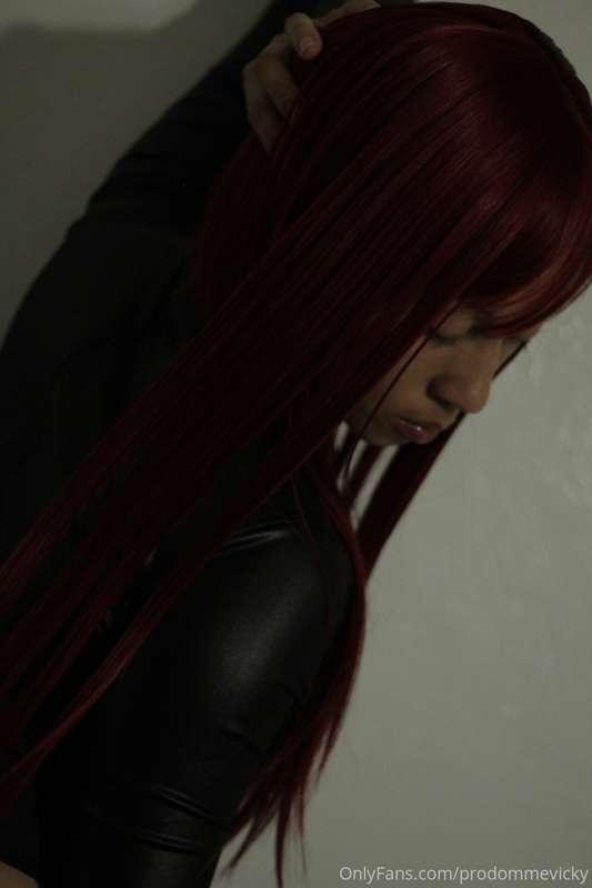 One look and I'll stop your heart beta. And then dig in deep..