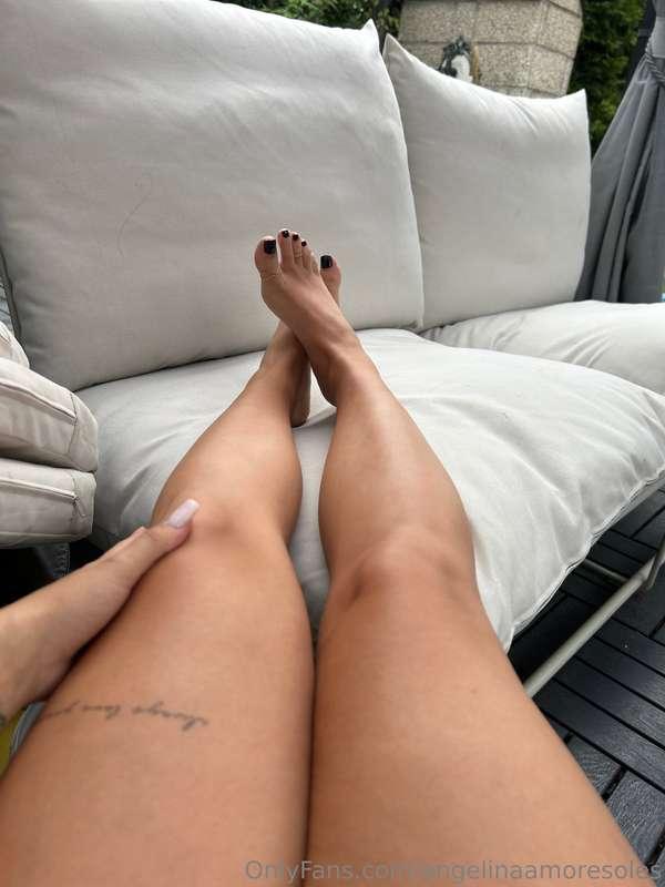 angelinaamoresoles image #0