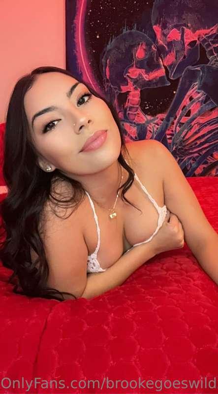 I wanna know the dirtiest fantasy you’ve ever had. I’ll tell..