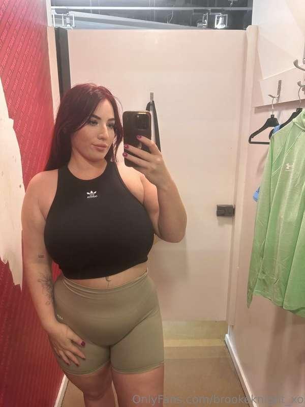 Would you pull up this top? 👀