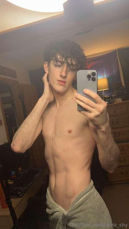 twink_shy image #5
