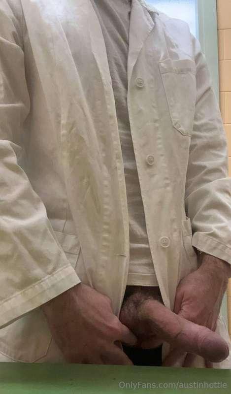 @sexydoctor_22⭐️𝙡𝙚𝙩 𝙢𝙚 𝙞𝙣𝙩𝙧𝙤𝙙𝙪𝙘𝙚 𝙮𝙤𝙪 𝙩𝙤 𝙩𝙝𝙞𝙨 𝙨𝙚𝙭𝙮 𝙗𝙤𝙮🔥❌🩺 a S..