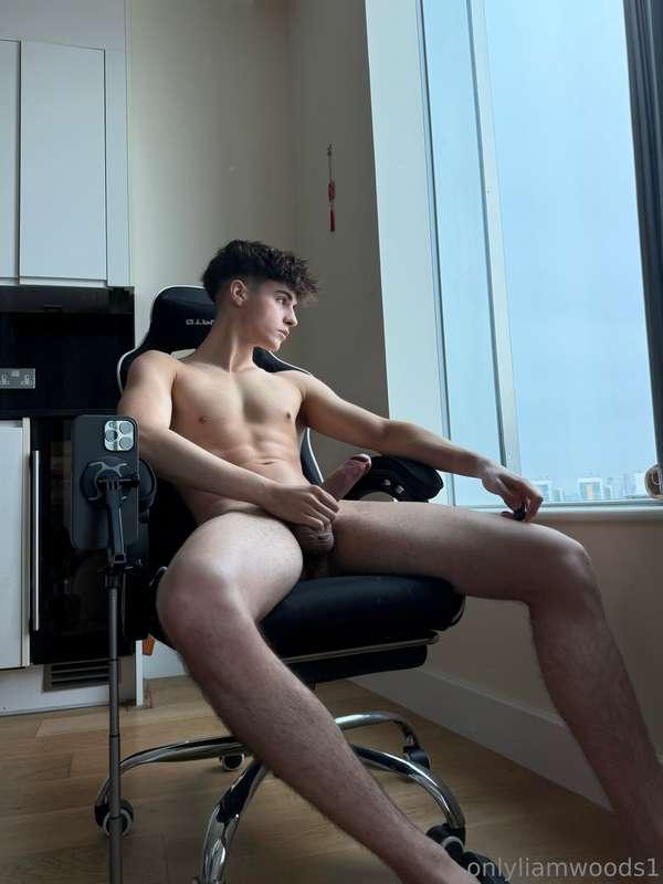 liamwoods1 image #1