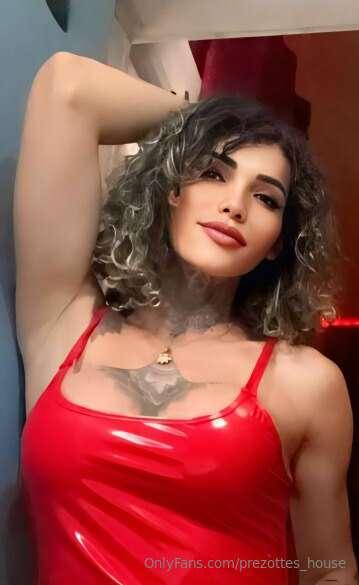 Red Dress 👄