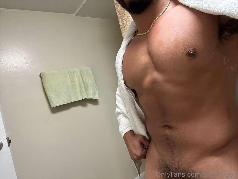 Fresh out the shower 😏