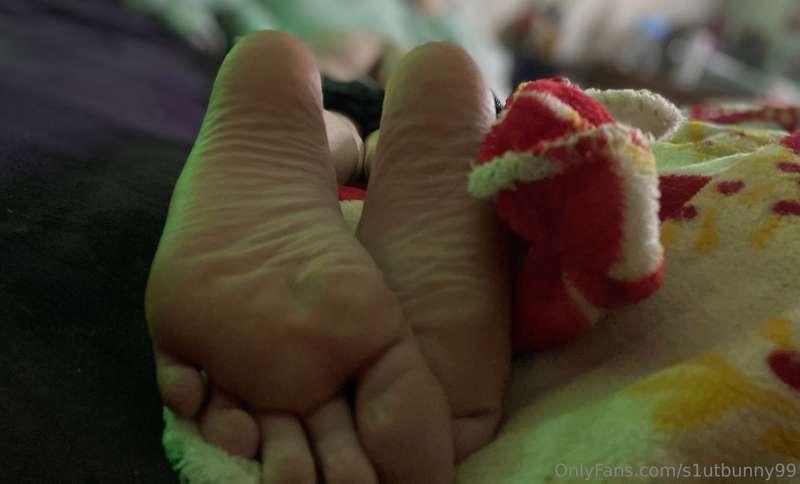 s1utbunny99 image #0