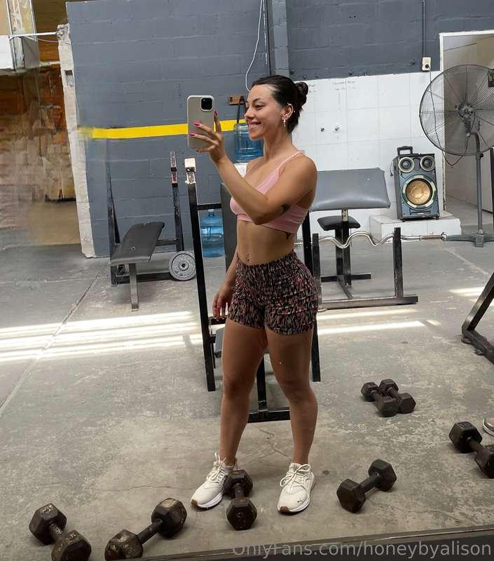 Love, do you like hard and trained butts? I love feeling how..