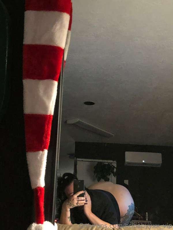Can you imagine what the view looks like from behind?😏

I’m ..