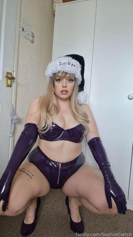 You want your gift now? Well you gotta wait! But I will have mine now 🤑
