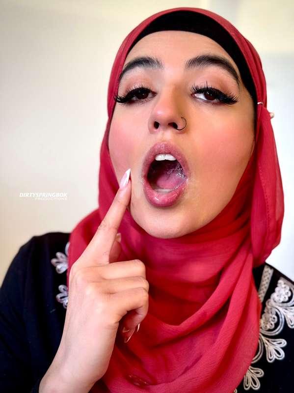 If I swallow this, I'll break my fast... I guess I can play ..