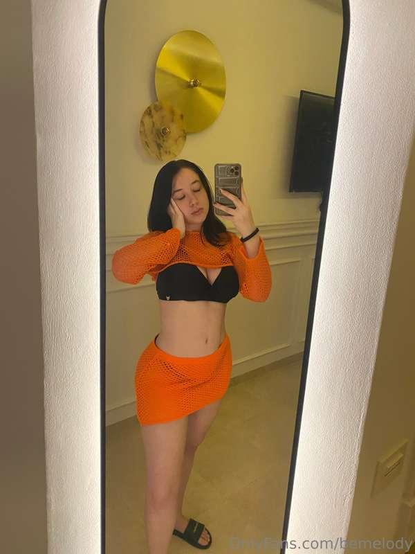 Do you like it when girls make the first move? 🤪