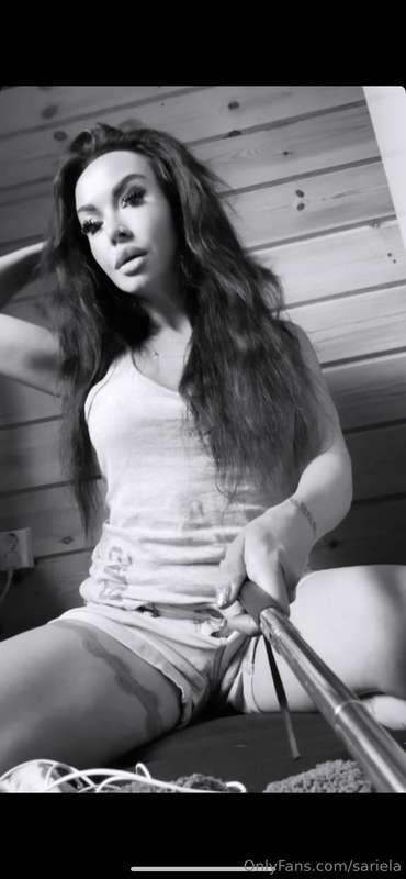 Ensi viikolla jo 43 vee 🤭Mitä ostaisit mulle synttärilahjaks..