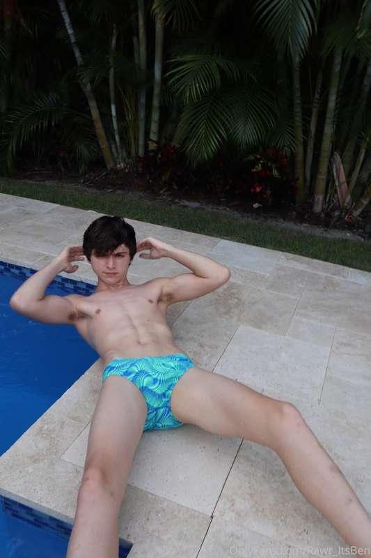 Hey guys, still having fun on my staycation and making new c..