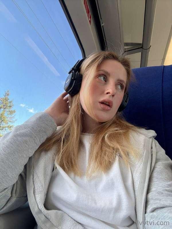 Sometimes I just need to put on my headphones, close my eyes..